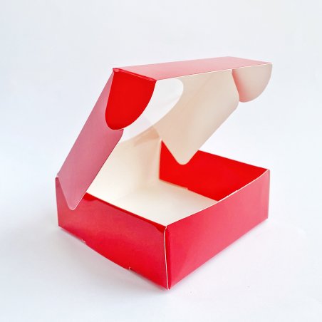 Коробочка с прозрачным круглым окошком №0212, цвет красный 10х10х3,6 см