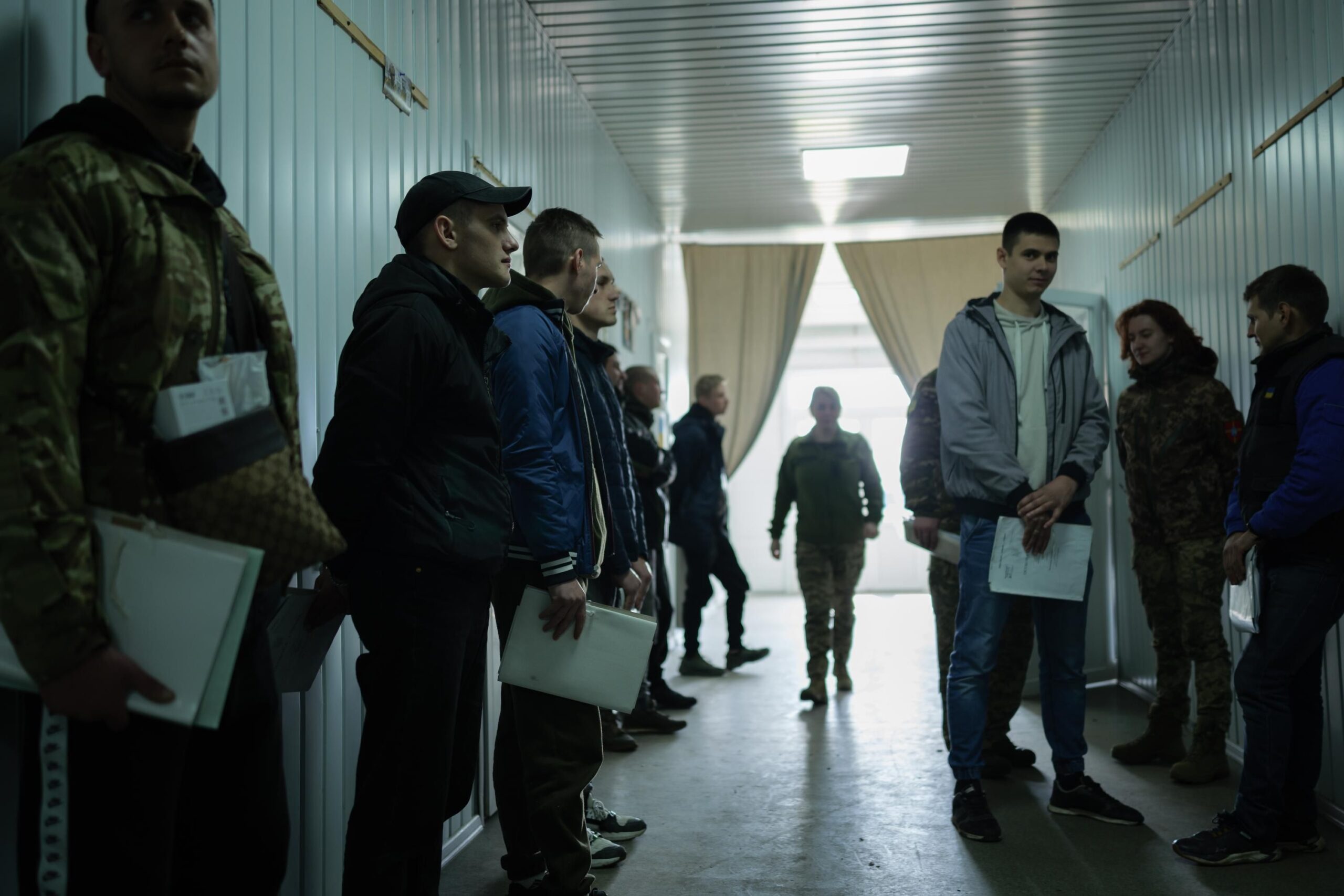 Черга на підписання контракту із ЗСУ