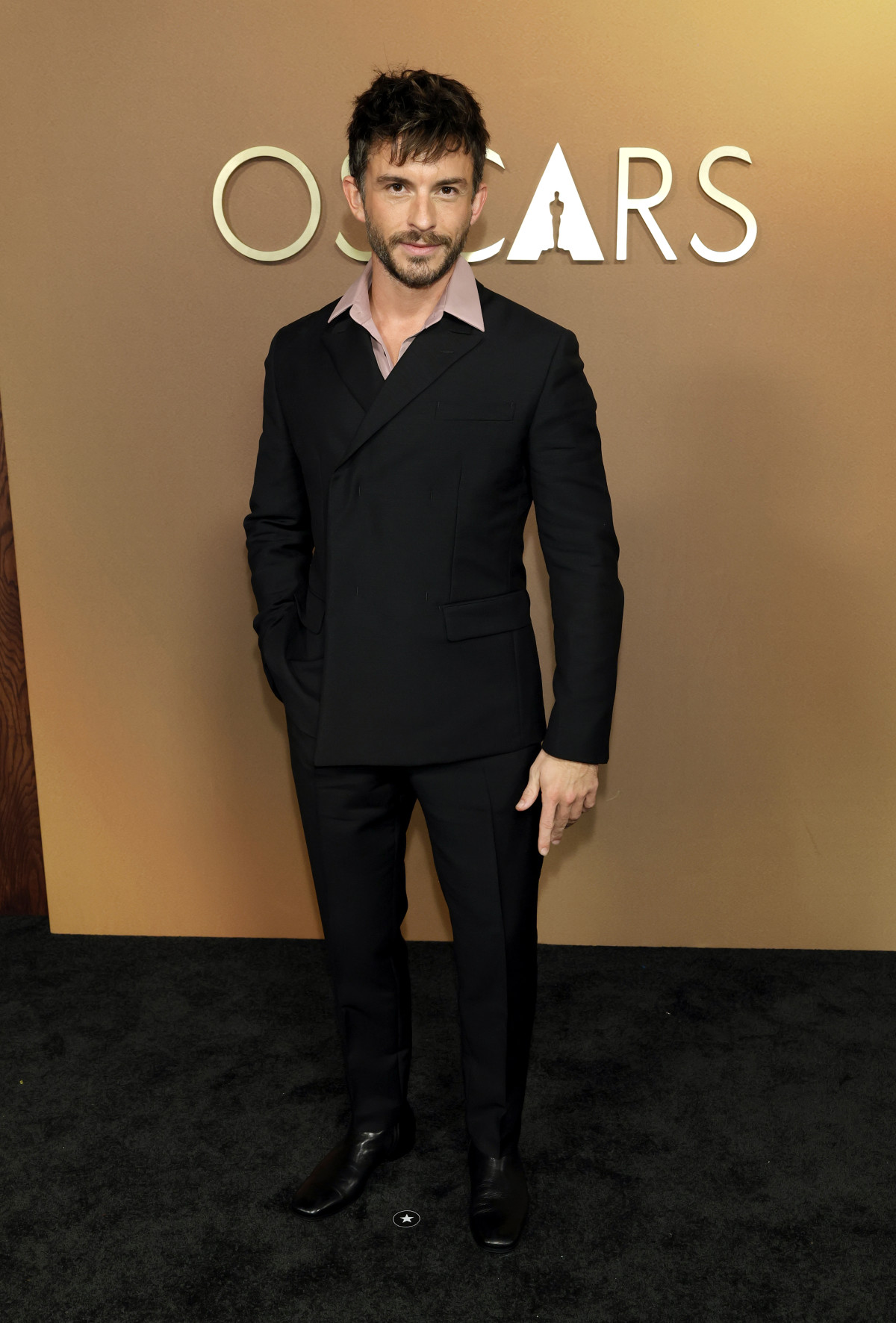 Джонатан Бейлі