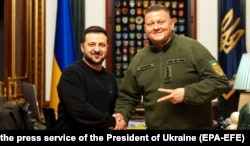 Президент України Володимир Зеленський і головнокомандувач ЗСУ Валерій Залужний (праворуч). Київ, 8 лютого 2024 року