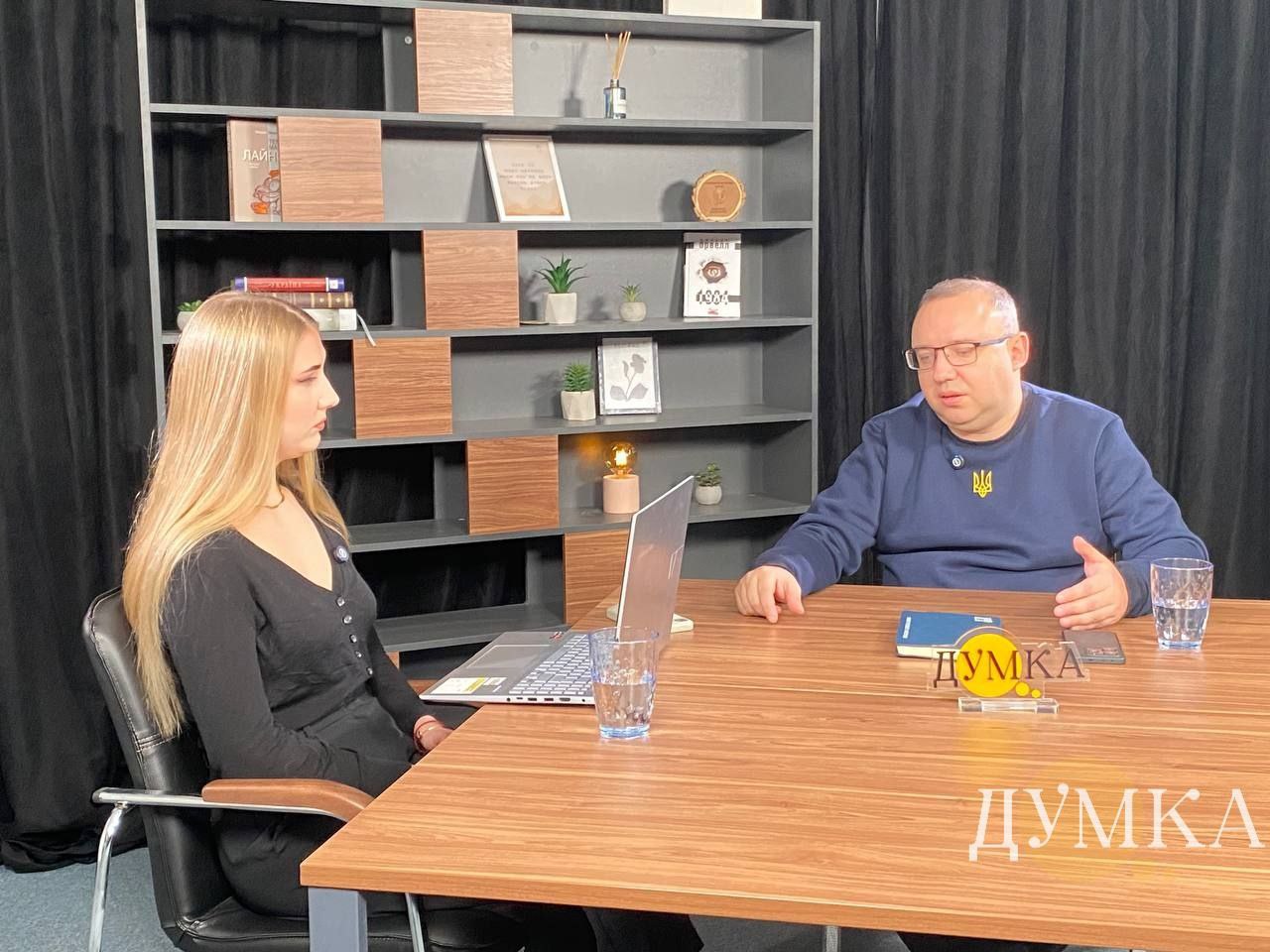 Продюсер радіо Нова Лайн Костянтин Ісаєнко
