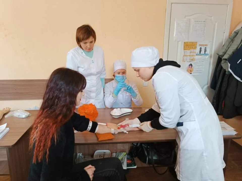 Інтерв’ю з викладачкою Ніжинського медколеджу, яка виховує майбутніх медиків  фото №1