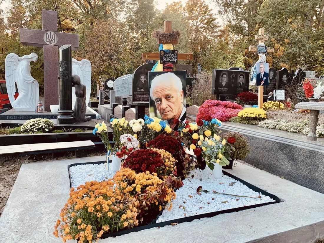 "Раніше російську в Торонто не чули". Василь Попадюк – про заможних українців на соціалці в Канаді, тестя Степана Хмару та страхи Василя Зінкевича
