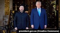Президент України Володимир Зеленський і президент США Дональд Трамп. Мар-а-Лаго, Флорида, США, 28 грудня 2025 року