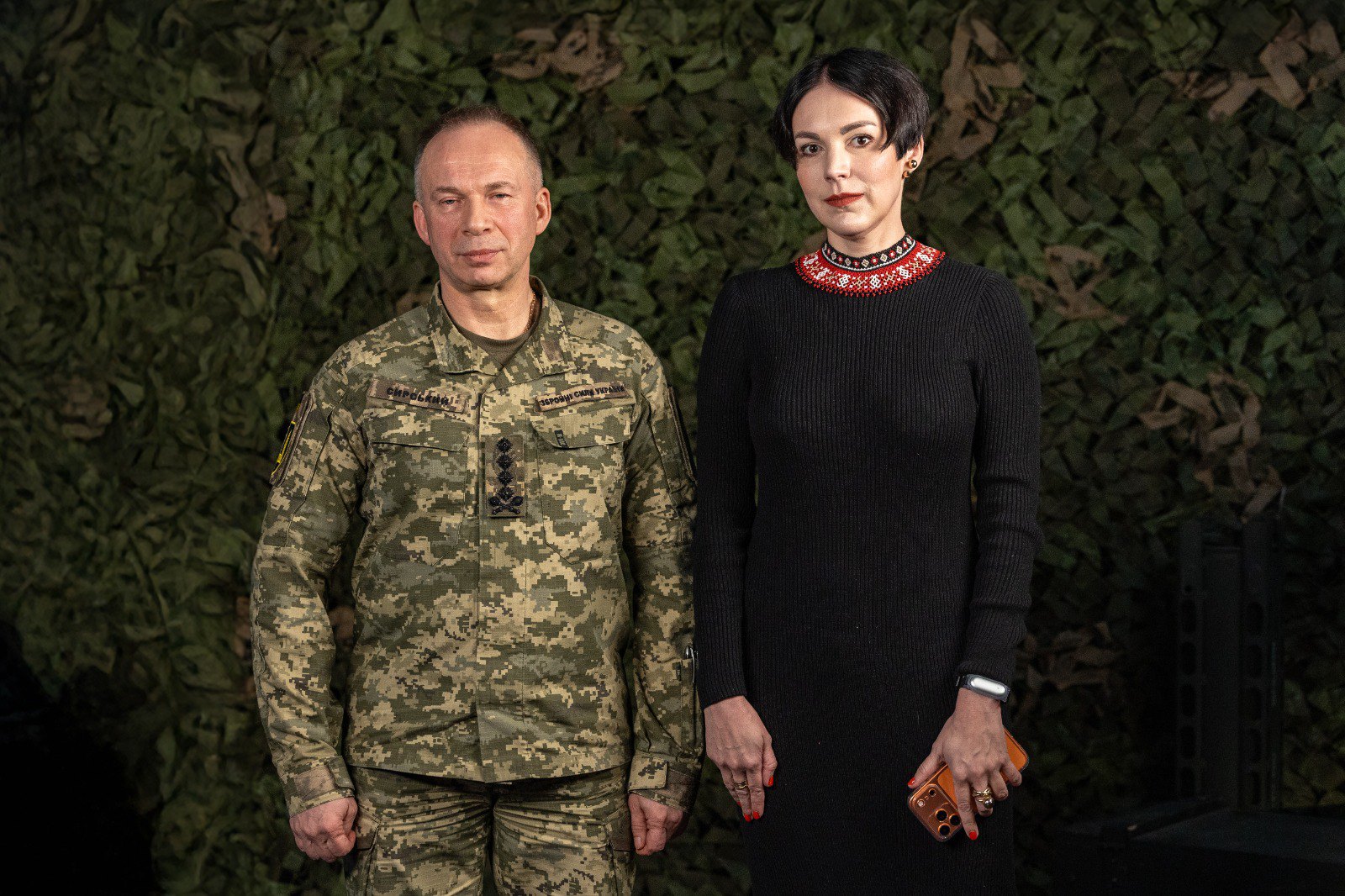 Головнокомандувач ЗСУ Олександр Сирський і шеф-редакторка LB.ua Cоня Кошкіна