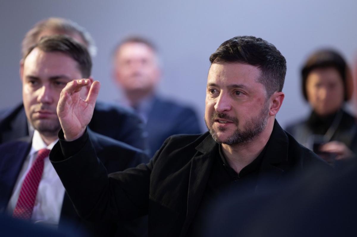 Україна зараз не програє у війні: в інтерв’ю The Atlantic Зеленський пояснив, чому