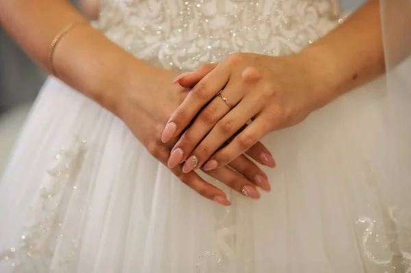 Мінімалістичний манікюр 2026