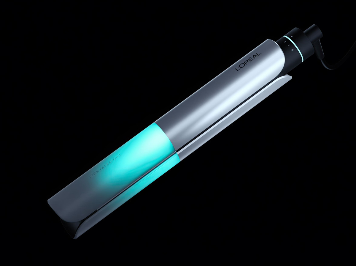 Мультистайлер Light Straight +. Фото: L’Oréal Україна