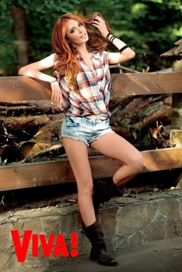 Надя Дорофєєва