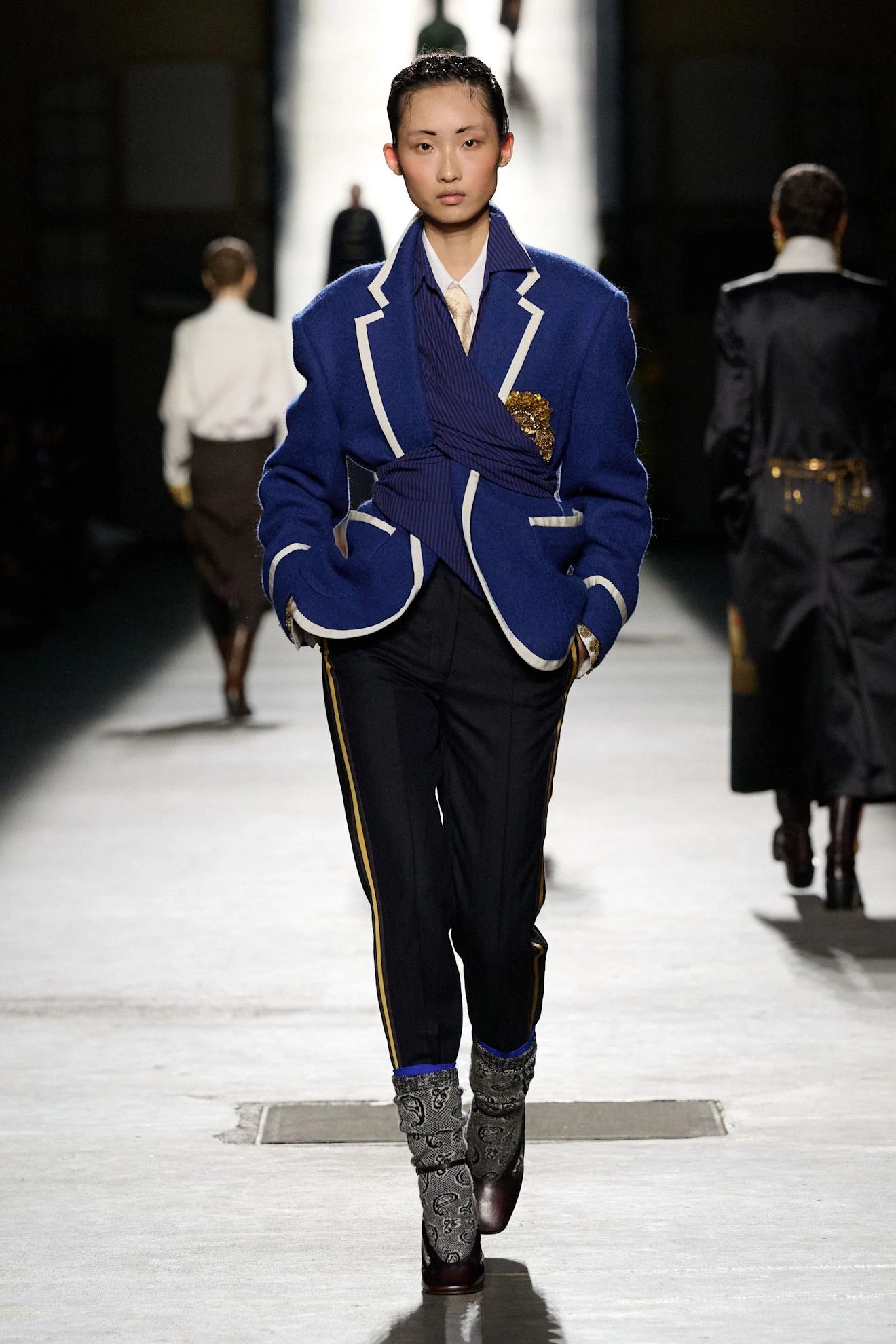 Dries Van Noten осінь-зима 2026/2027 Dries Van Noten осінь-зима 2026/2027