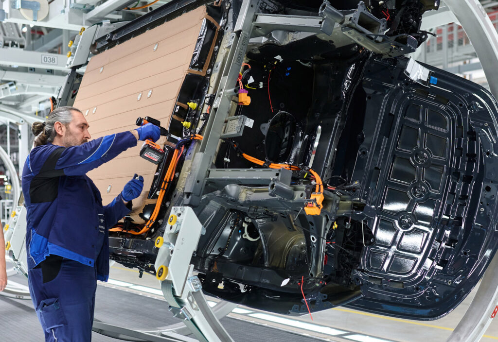 Завод BMW Group