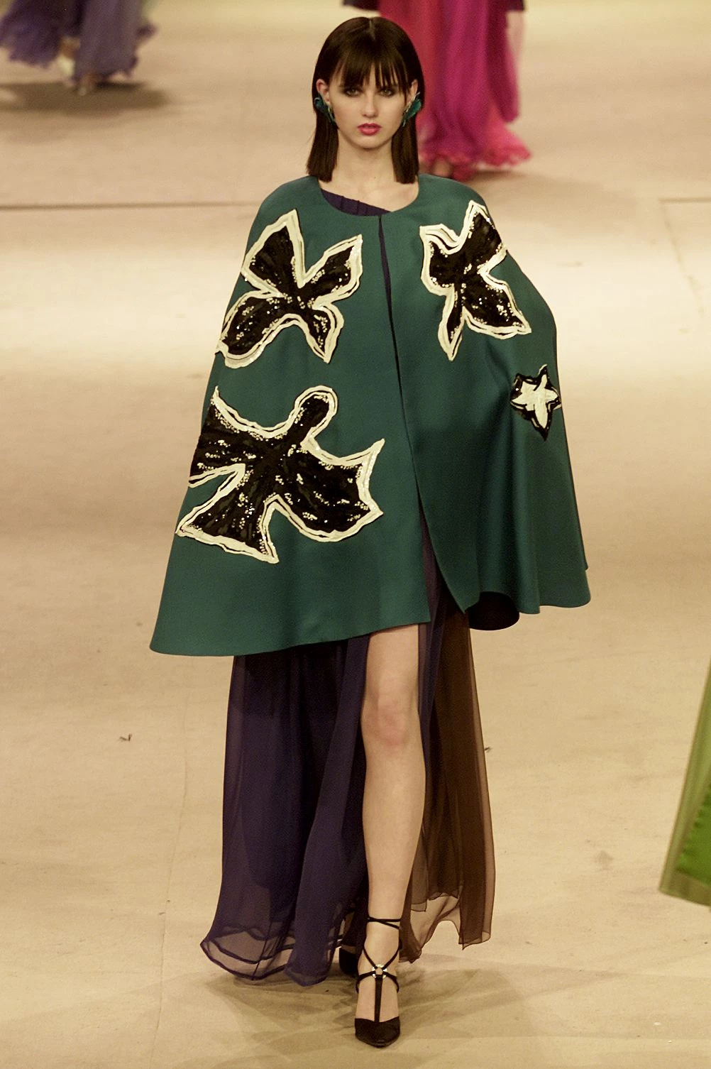 Yves Saint Laurent Haute Couture весна-літо 2002