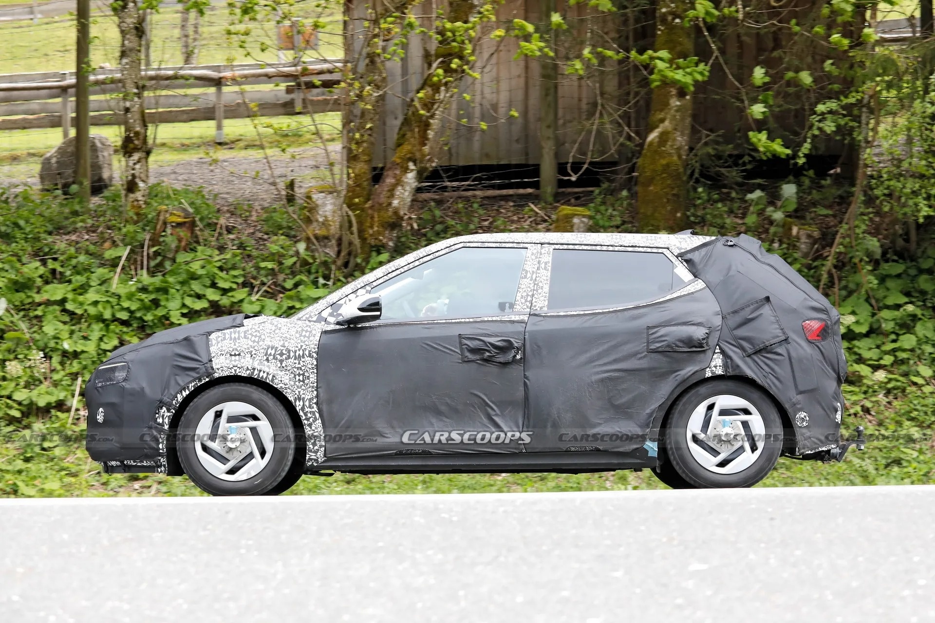 Фото 2 Хюндай Hyundai i20 2027