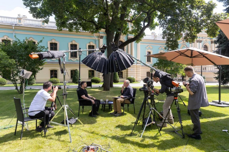 Президент України Володимир Зеленський під час розмови зі Sky News