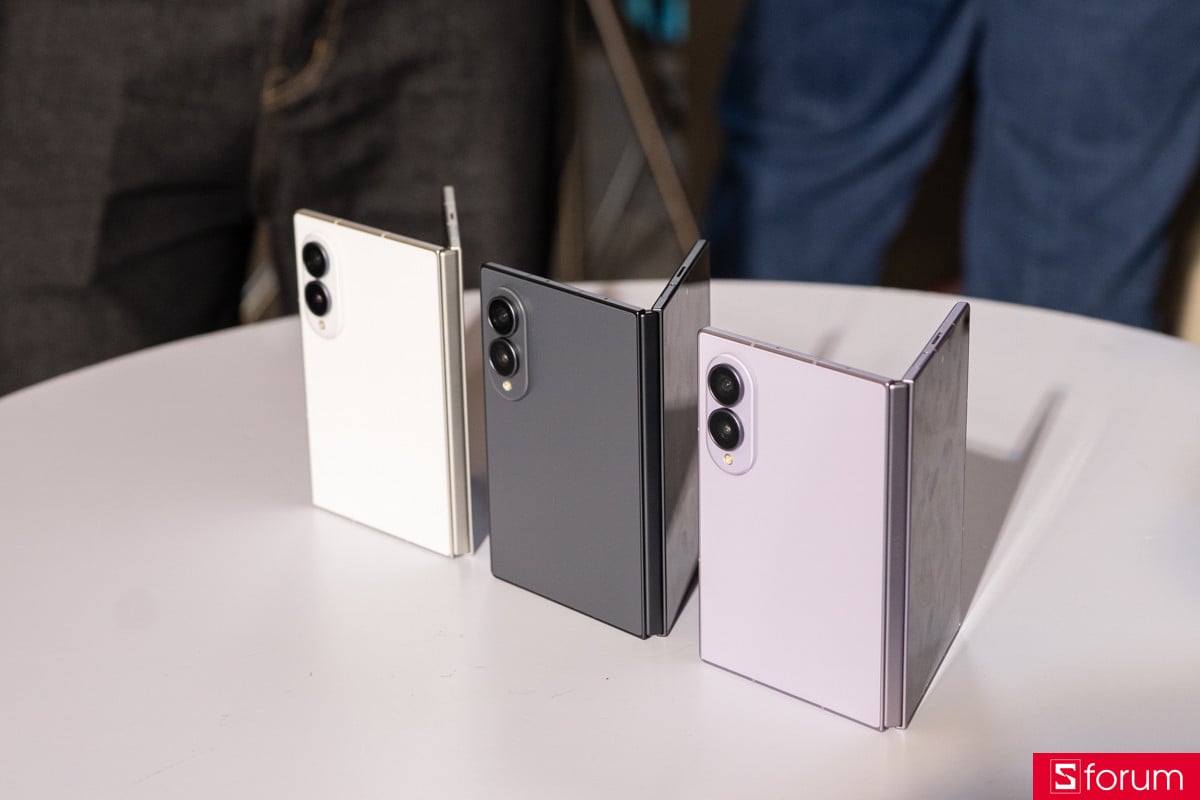 Серія Galaxy Z Fold8 має досить тонкий корпус.