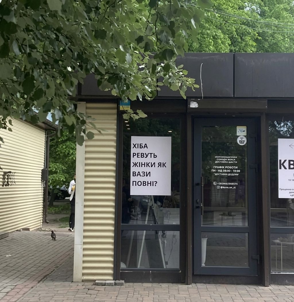 Літературні меми, які зацінять усі, хто не уявляє свого життя без книг