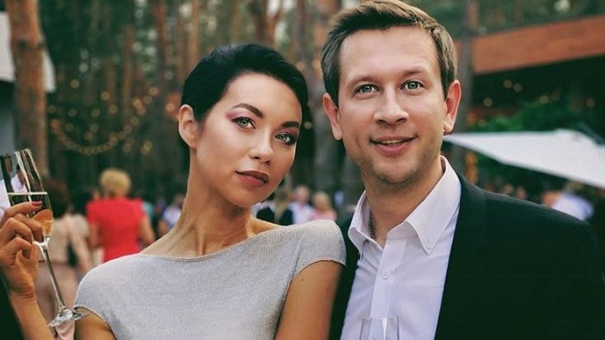 Поліна Логунова й Дмитро Ступка Поліна Логунова й Дмитро Ступка