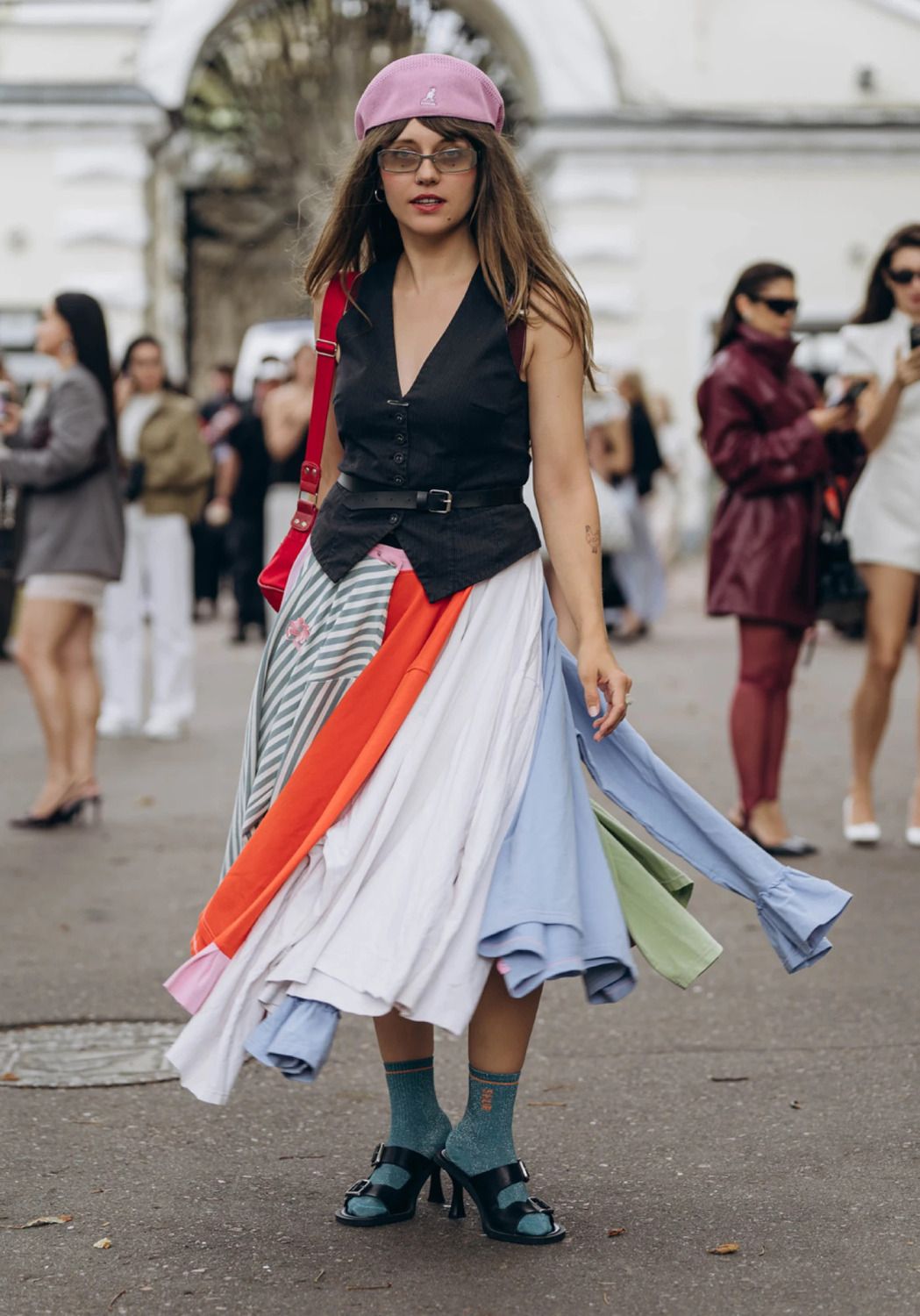 Найгарячіші street style-образи з третього та четвертого днів Ukrainian Fashion Week - 908404 Найгарячіші street style-образи з третього та четвертого днів Ukrainian Fashion Week - фото 908404