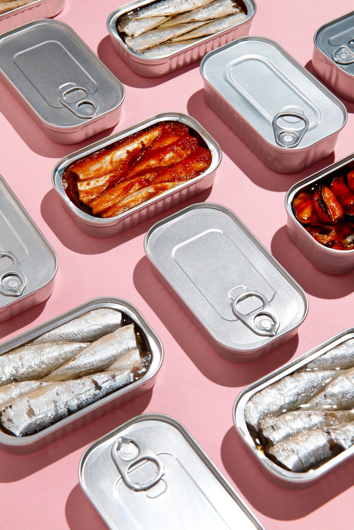 Продукти довгого зберігання на випадок блекауту