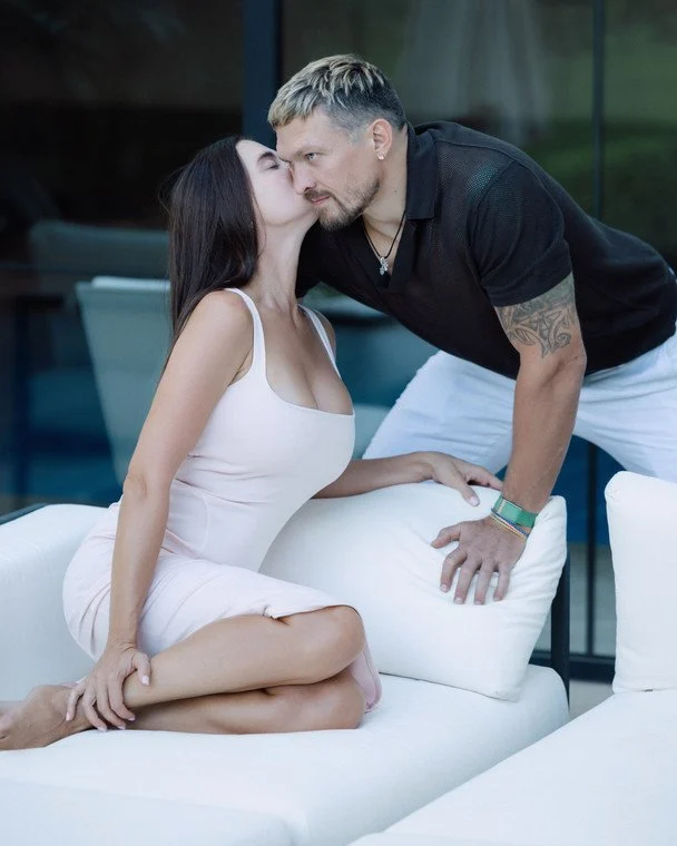 Олександр Усик і його дружина Катерина / © instagram.com/usyk_kate1505/